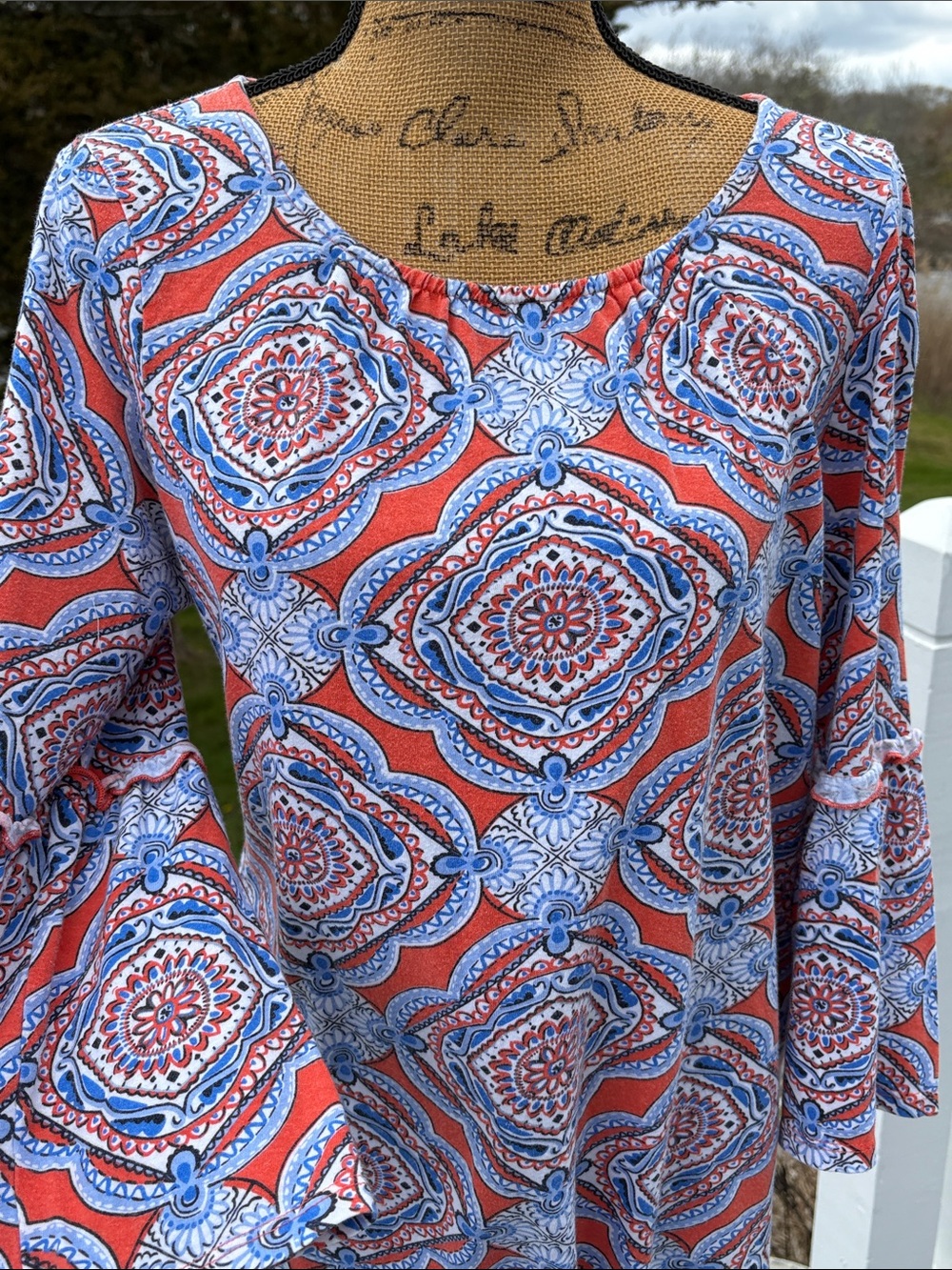 crown & ivy Orange and Blue Printed Bell-Sleeve Blouse Size M
